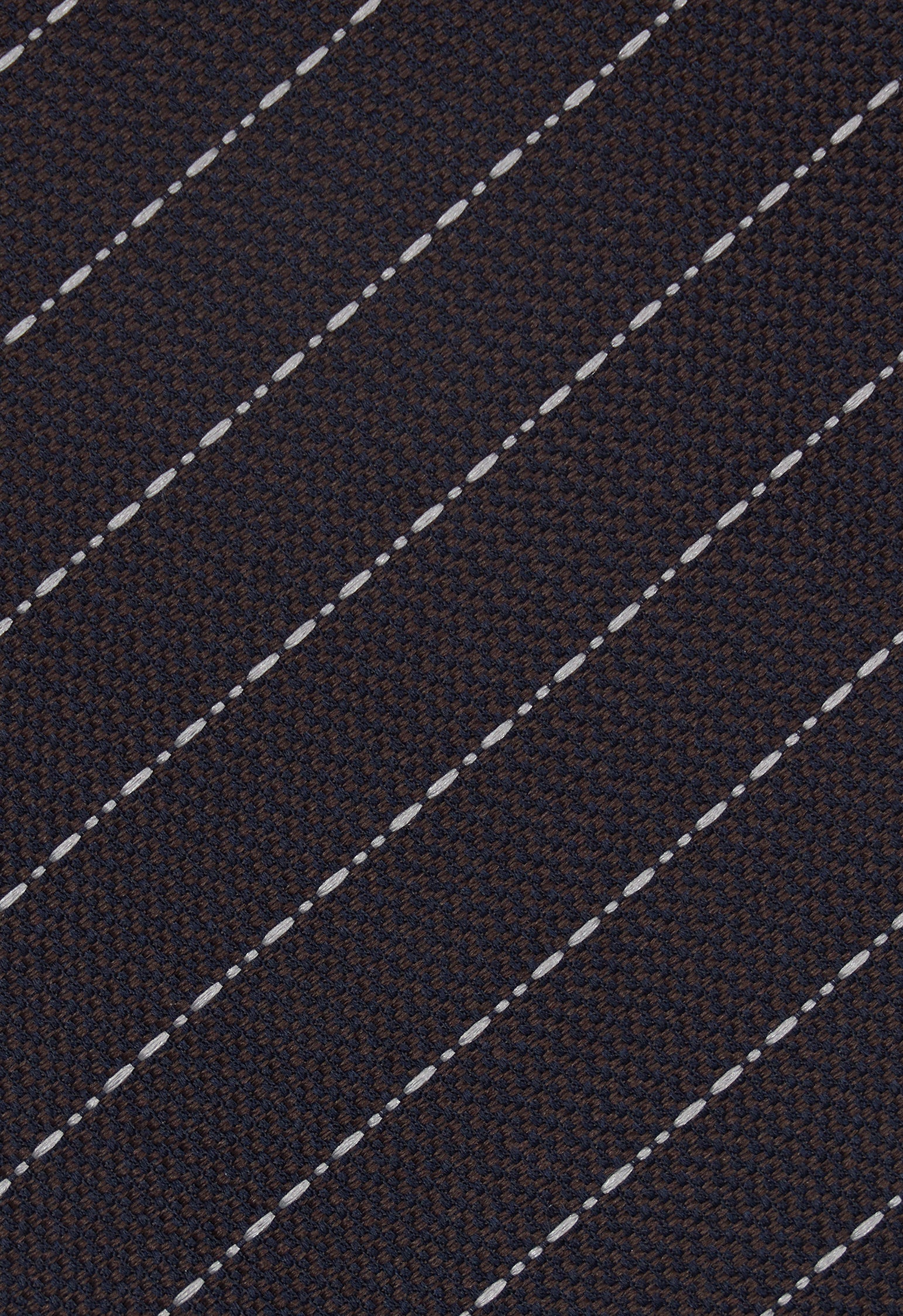 Tailored brown silk Tie