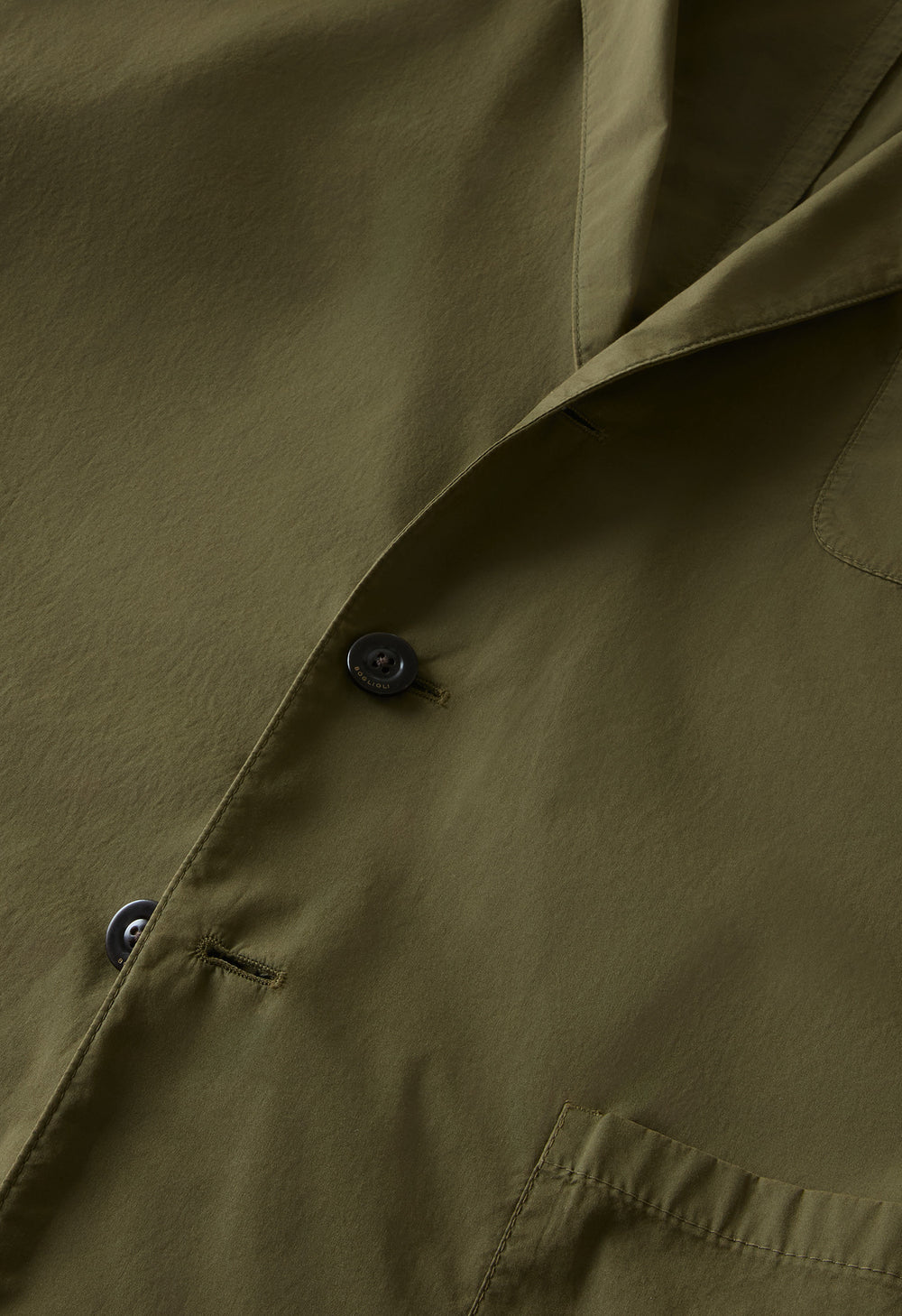 Grüne Khaki-Jacke aus stückgefärbtem Papier-Popeline