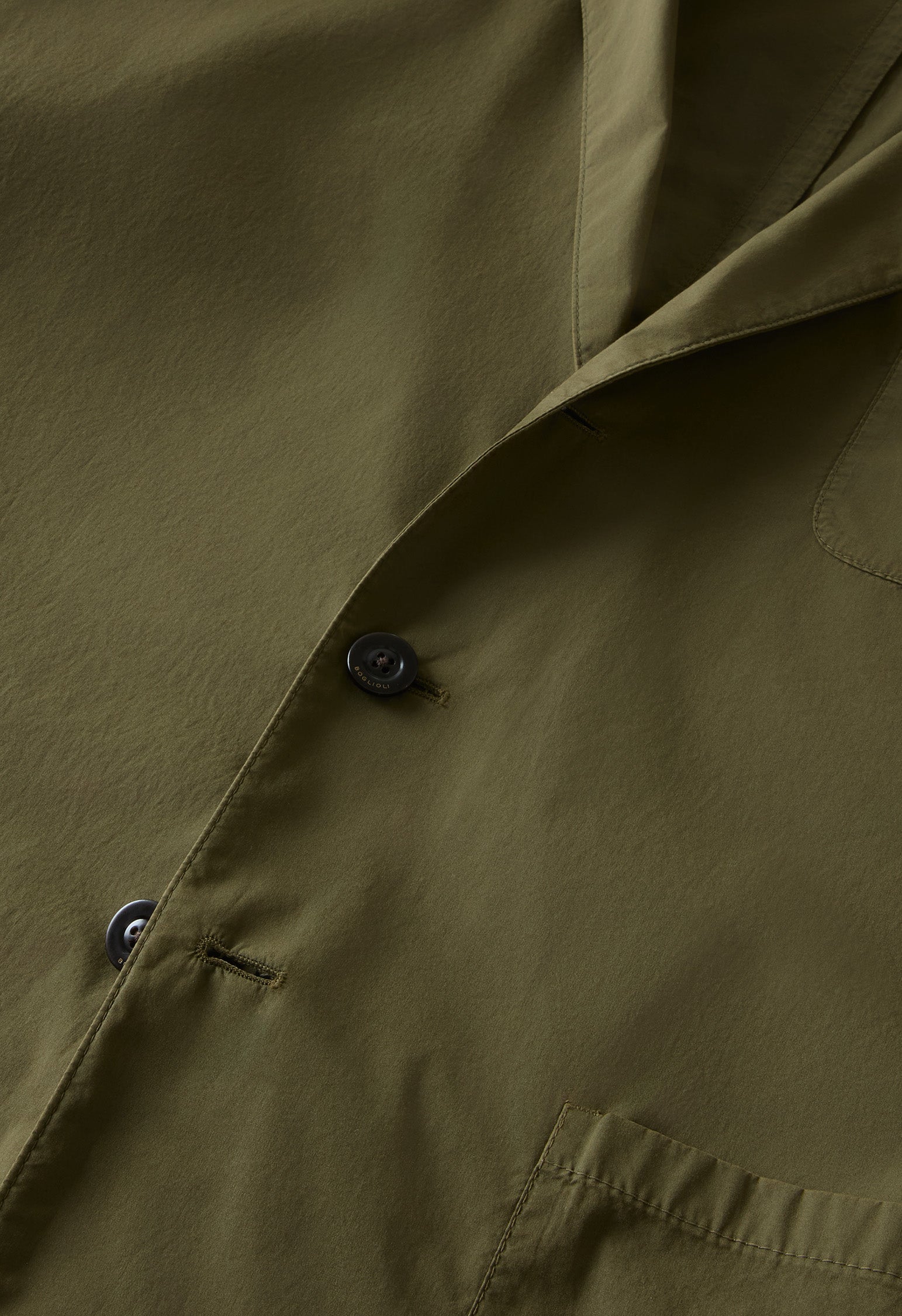 Grüne Khaki-Jacke aus stückgefärbtem Papier-Popeline