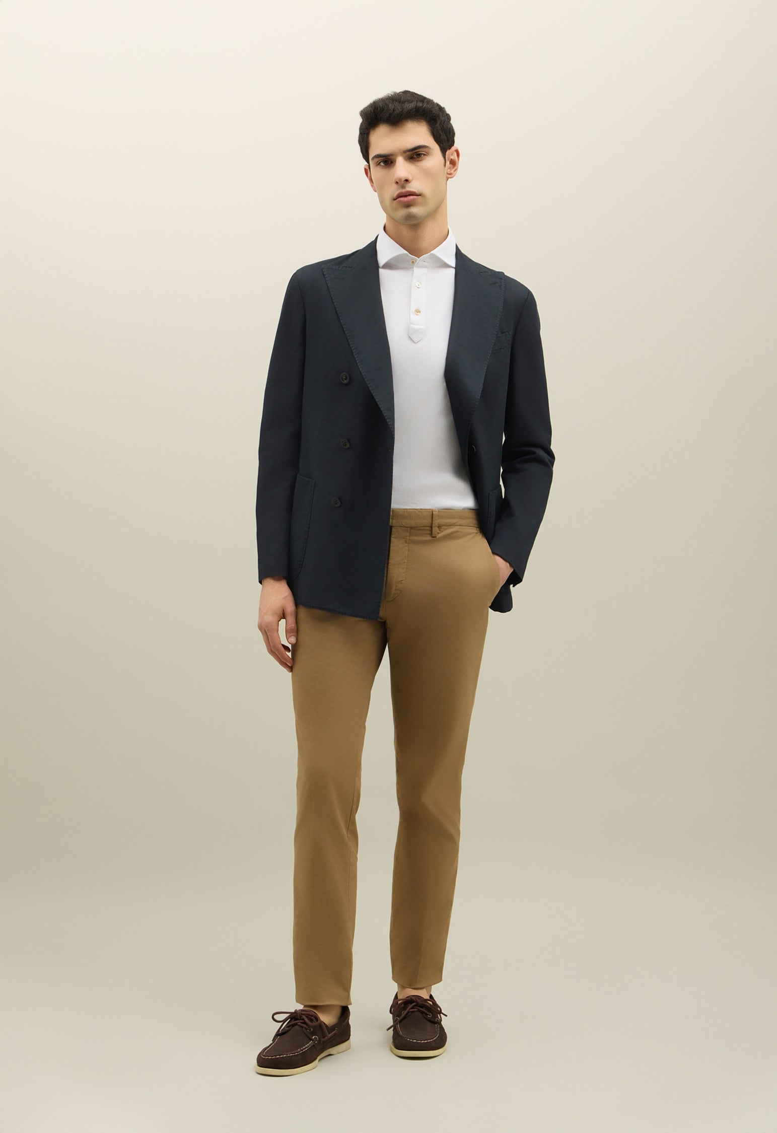 Braune gerade Chinohose aus Stretch-Baumwolle