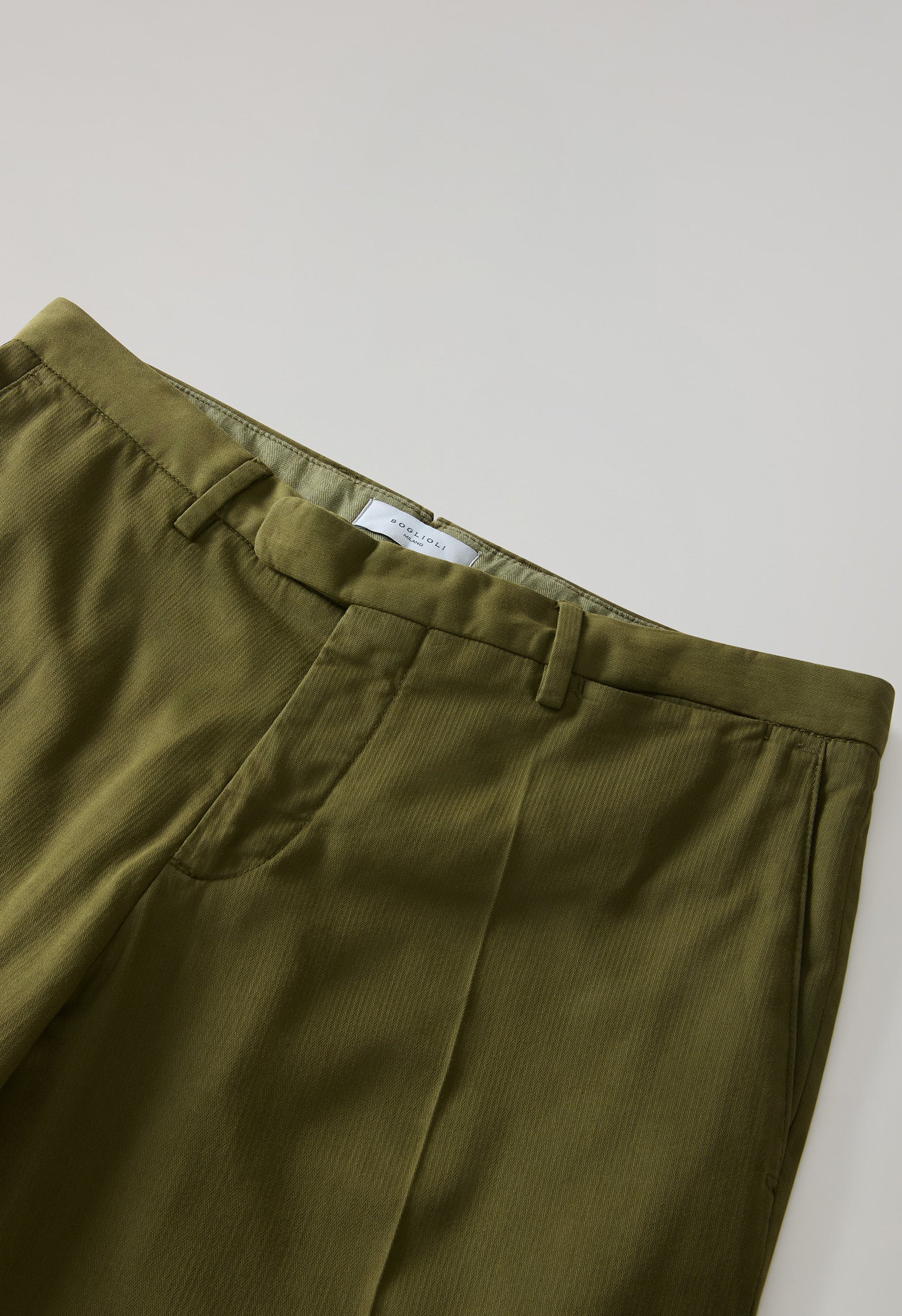 Grüne Stückgefärbte Hose aus Baumwolle mit Mikro-Fischgrätmuster