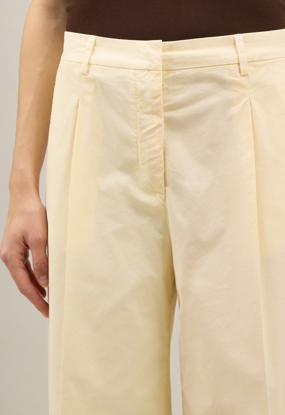 Gelbe Palazzo-Hose aus leichtem Popeline