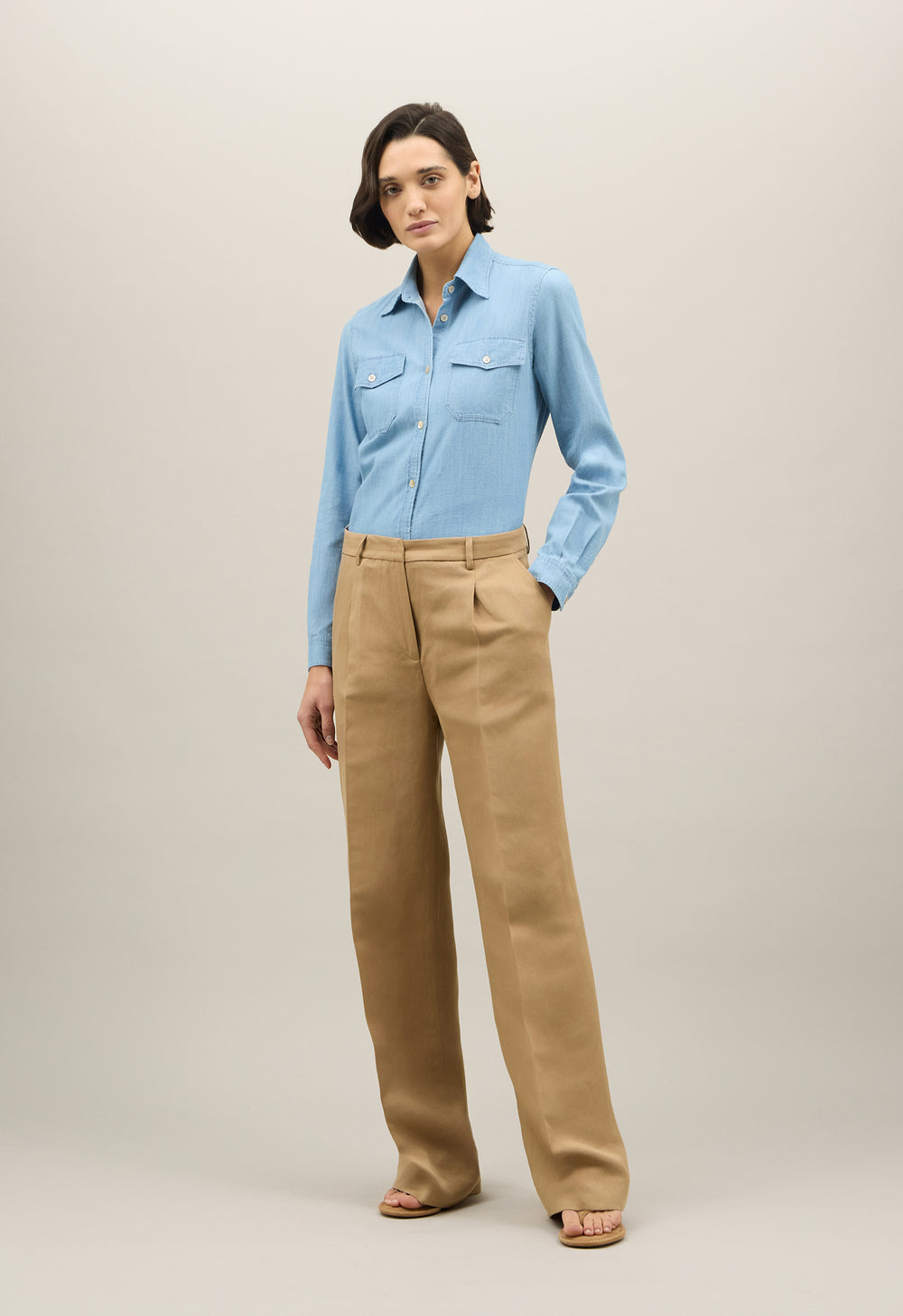Dunkelbeige Palazzo-Hose aus Leinen-Tencel-Satin