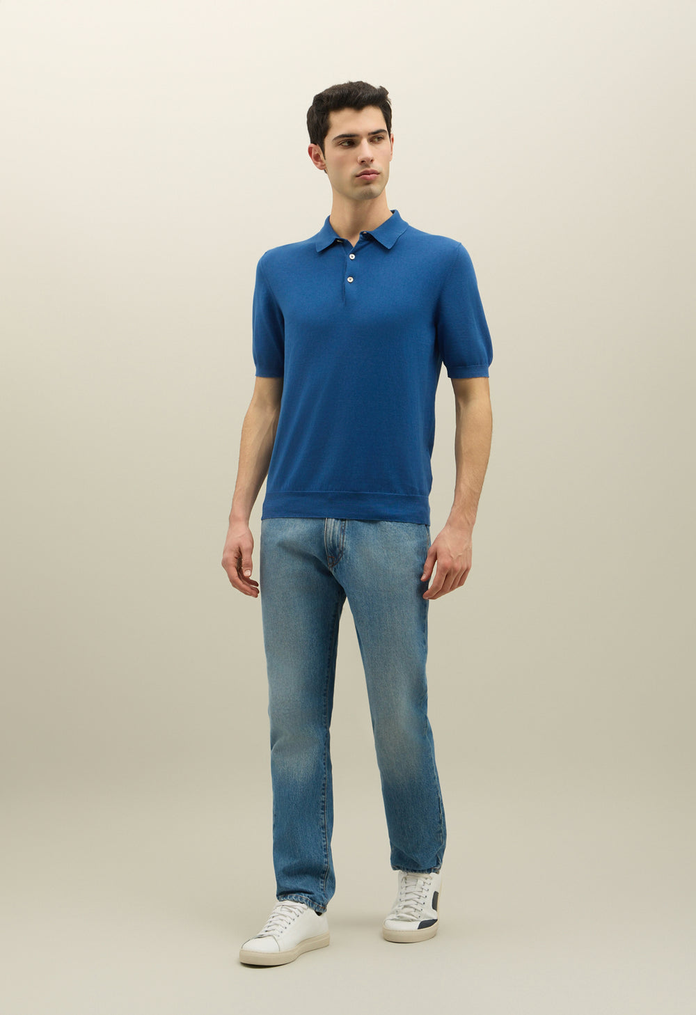 Blaues stückgefärbtes Kurzarm-Poloshirt aus Baumwolle