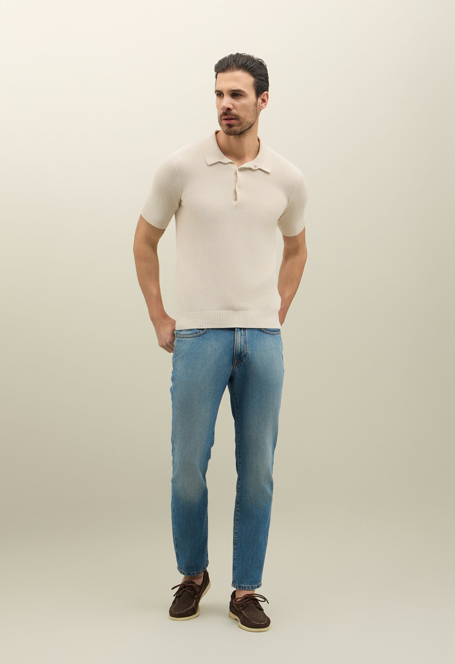 Weißes Kurzarm-Poloshirt aus Baumwolle mit Wabenstruktur