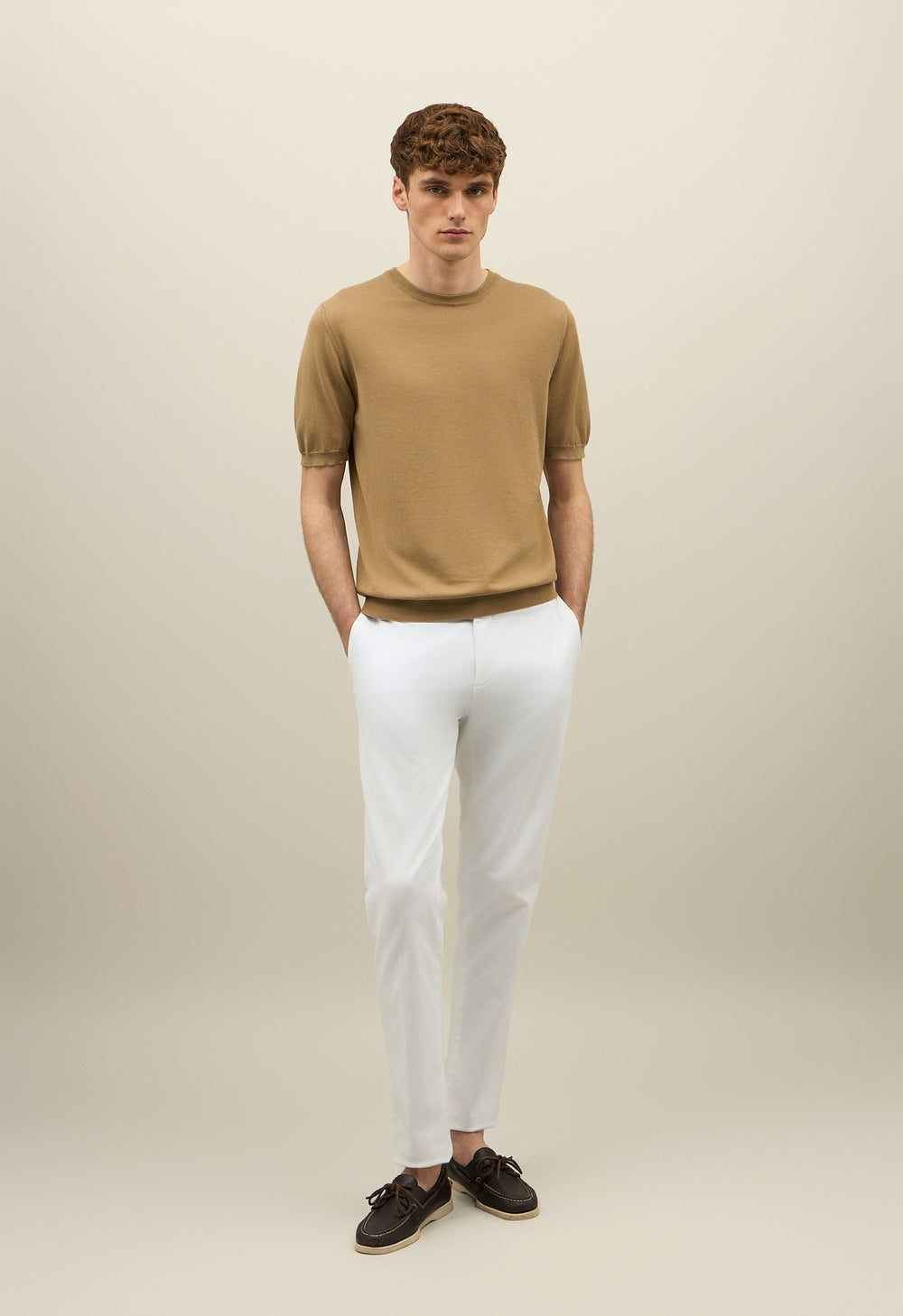T-Shirt in cotone tinto in capo marrone chiaro
