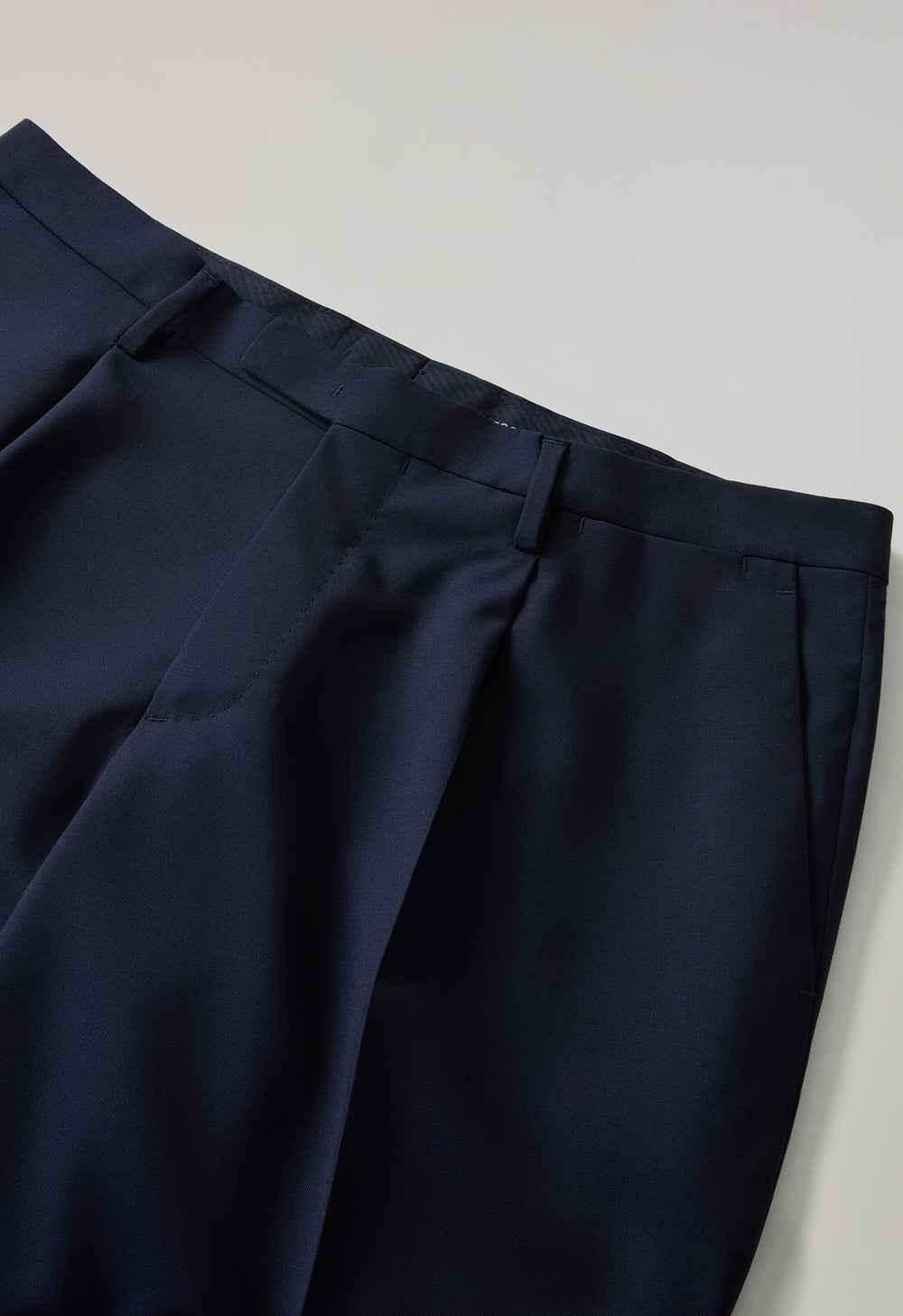 Abito B-Line blu in tela di lana