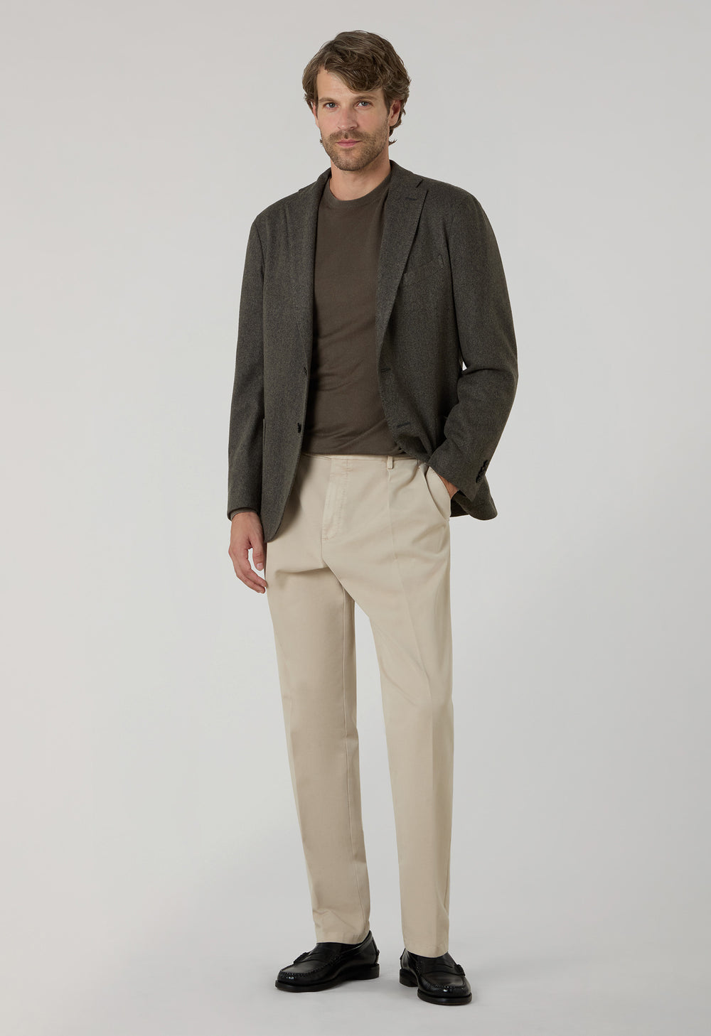 Taupe, stückgefärbte K-Jacket aus Wolle mit Fischgrätmuster