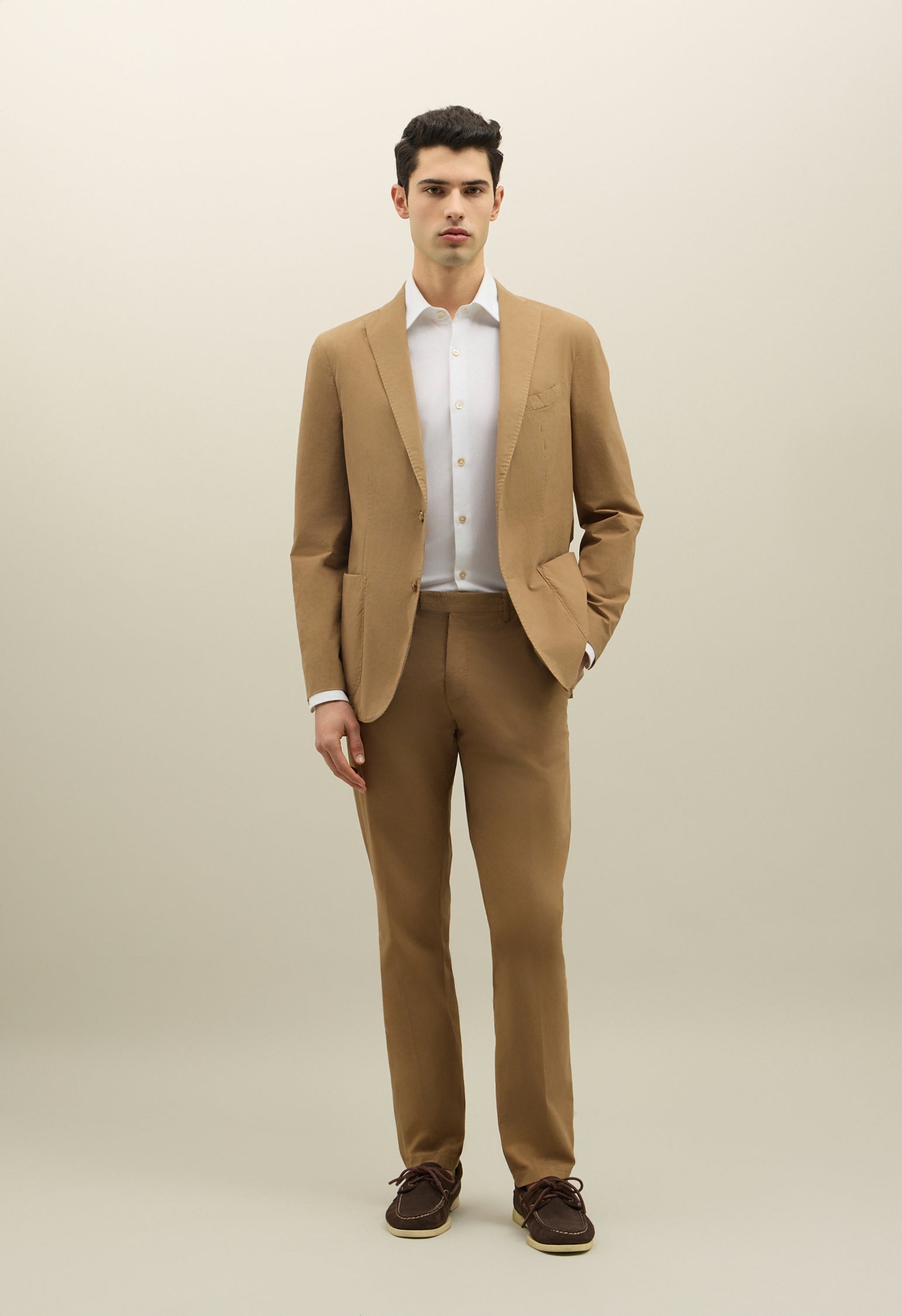 Abito K-Jacket in popeline leggero tinto in capo marrone chiaro