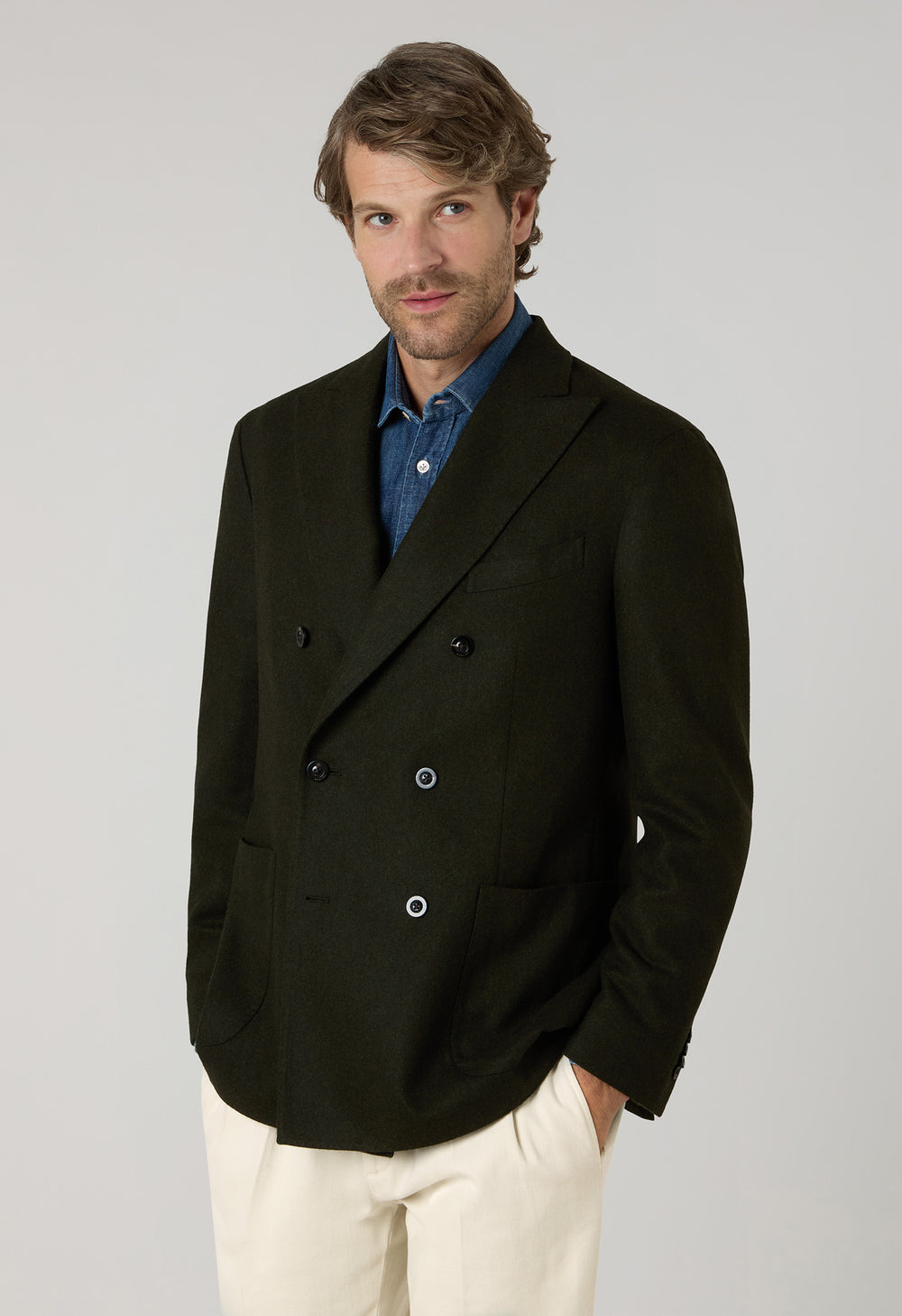 Dunkelgrüne, zweireihige K-Jacket aus gewaschenem Flanell