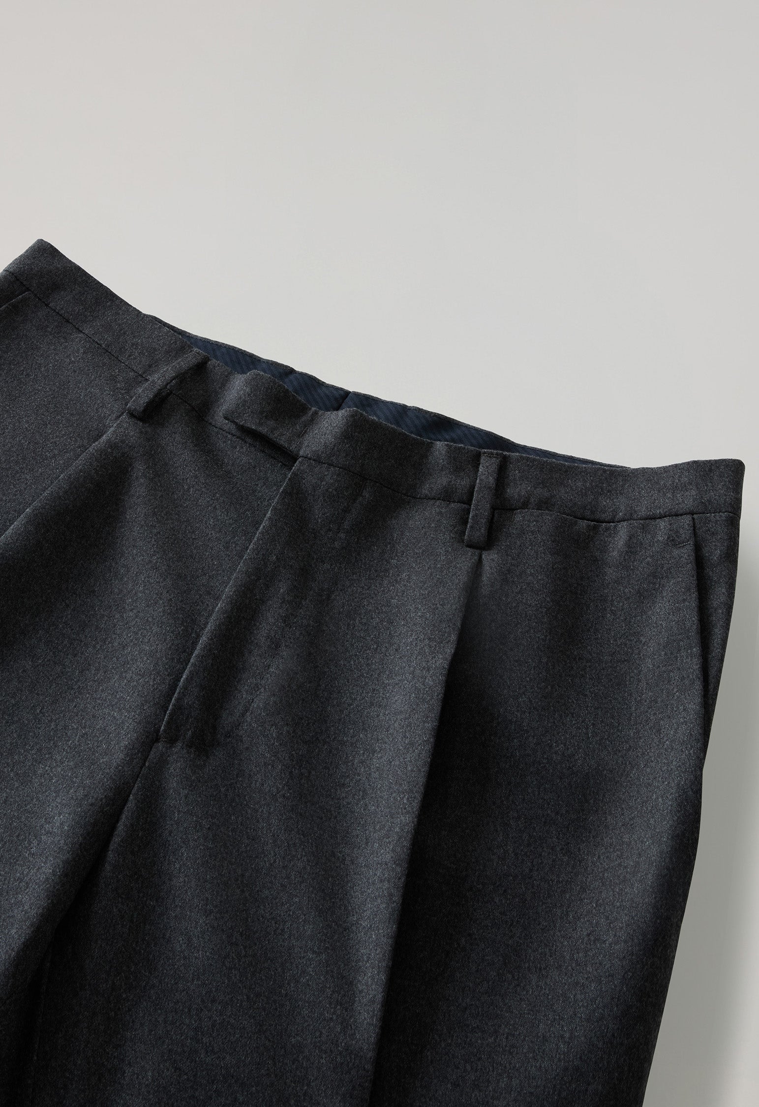 Dark Grey 14-Micron Wool Silk K-Suit 