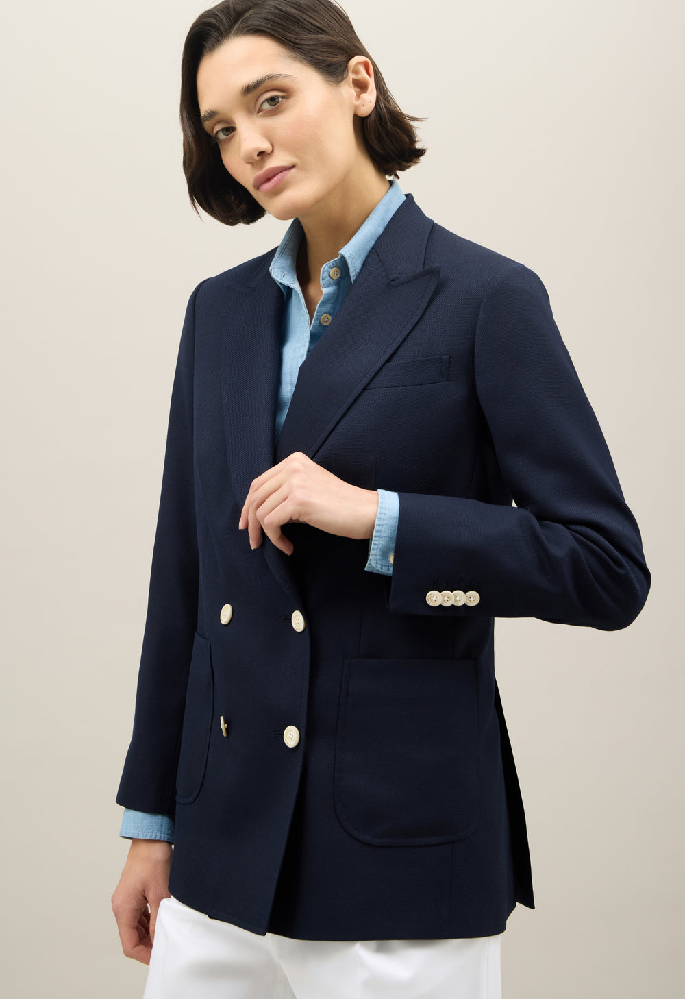 Blauer Blazer Maia aus leichter Wolle mit Wabenstruktur